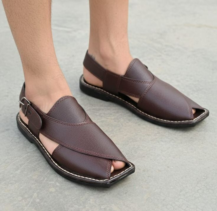Elegant Men Casual Sandals with Velcro Closure EU42.